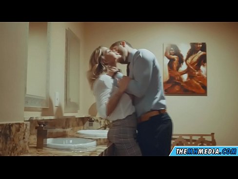 ❤️ ווען אַ באַסטי בלאָנדע סידוס איר אין אַ ציבור אָפּטריט ❌ פאַקינג ביי אונדז yi.robosexshop.ru ❌️